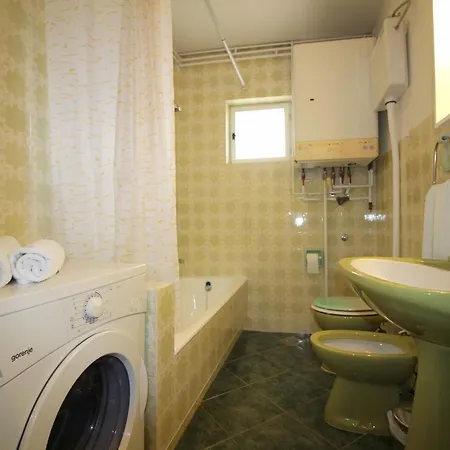 Aurora Apartment *